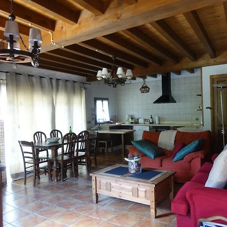 Llar De Cosme Guest House Caso ภายนอก รูปภาพ